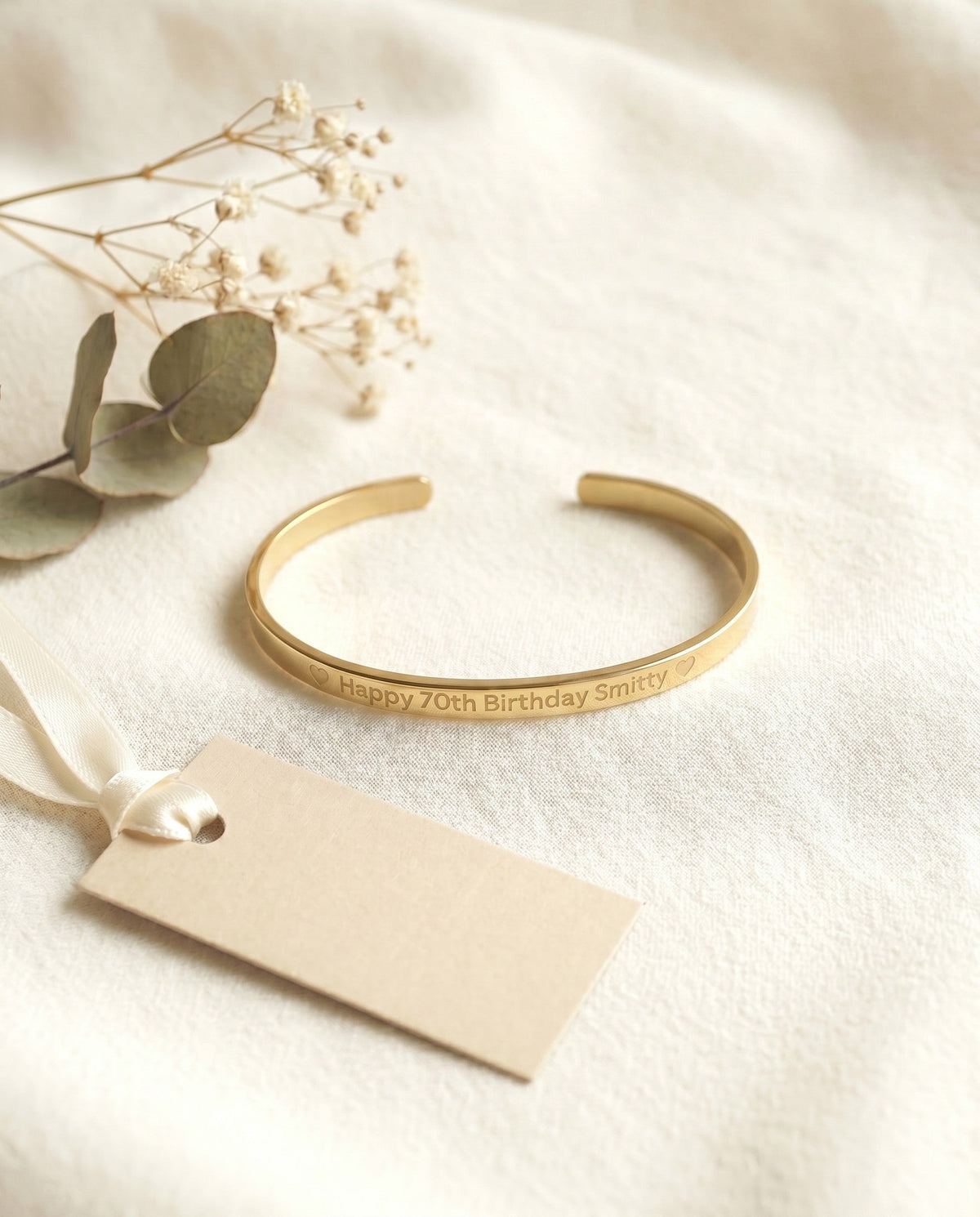Personalized Birthday Bracelet: A Meaningful Birthday Gift with Custom Engraving